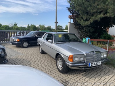 Mercedes-Benz 280 W123 280 CE Coupe