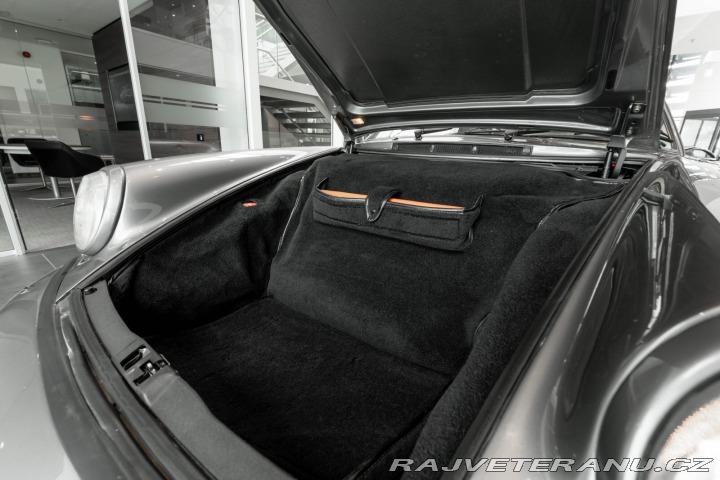 Porsche 911 964 1990