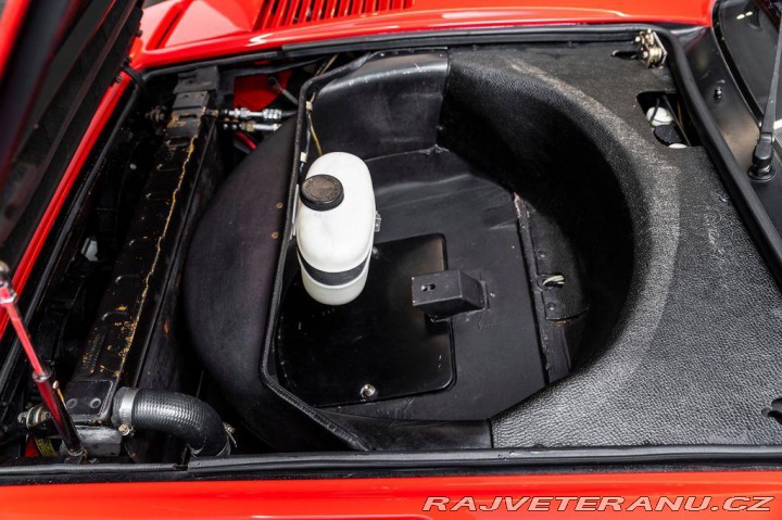 Ferrari 308 GTS (targa) PLNÝ SERVIS 1979