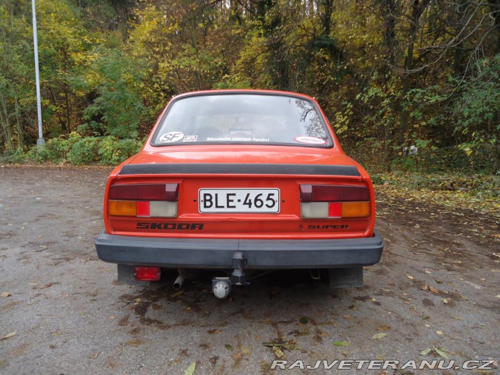 Škoda 105 1989