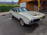 Oldsmobile Cutlass 