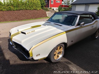 Oldsmobile Cutlass  1969