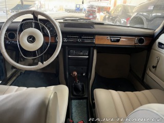 Mercedes-Benz 280 114 C280 1975