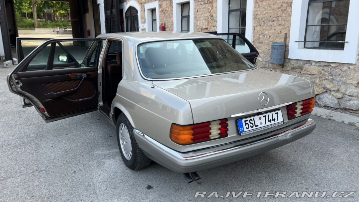 Mercedes-Benz 420 SEL 1988