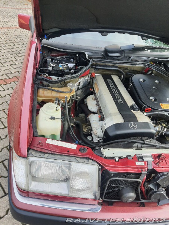 Mercedes-Benz 300 300-24CE 1992