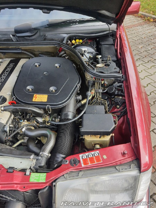 Mercedes-Benz 300 300-24CE 1992