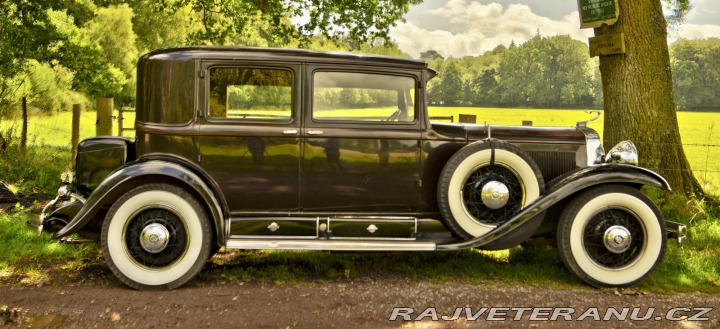 Cadillac Ostatní modely 353 V8 Town Sedan(1) 1930