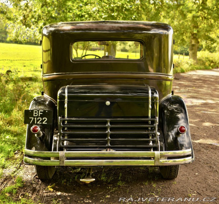 Cadillac Ostatní modely 353 V8 Town Sedan(1) 1930