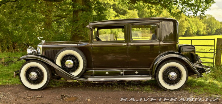 Cadillac Ostatní modely 353 V8 Town Sedan(1) 1930