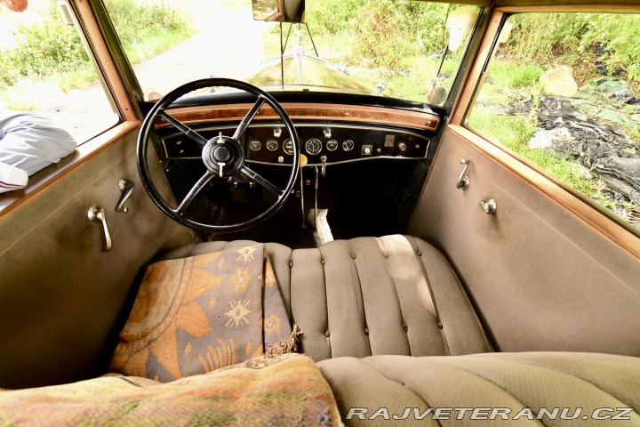 Cadillac Ostatní modely 353 V8 Town Sedan(1) 1930