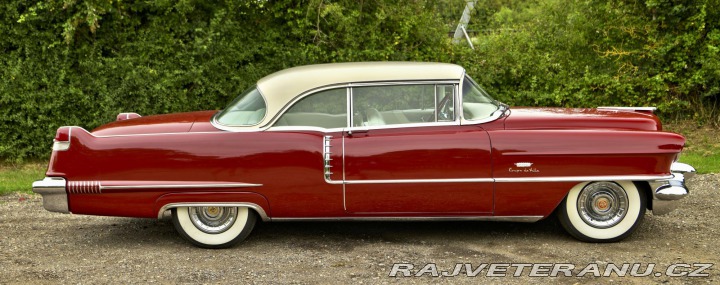 Cadillac Series 62 Coupe Deville 1956