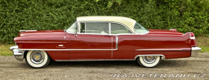 Cadillac Series 62 Coupe Deville 1956