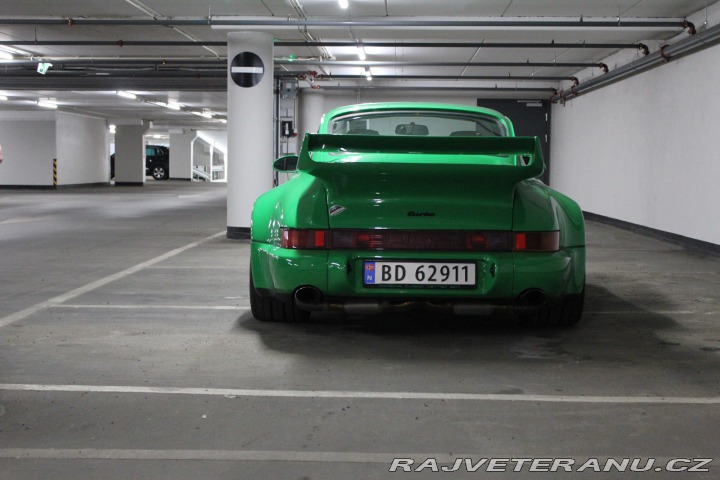 Porsche 911 1992