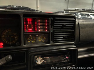 Lancia Delta HF Integrale 1990