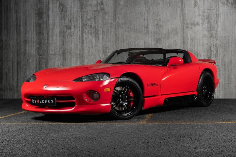 Dodge Viper 