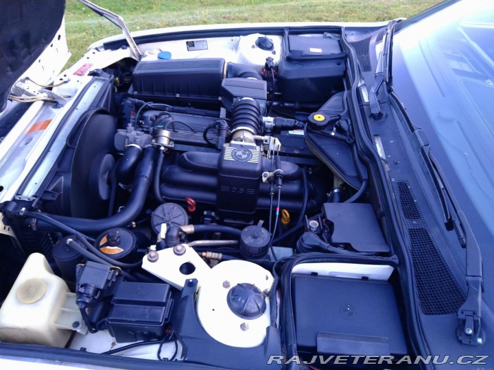 BMW Ostatní modely Alpina B11 1988