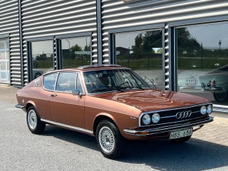 Audi 100 Coupe