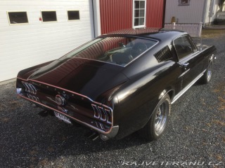 Ford Mustang Fastback 390 GT 1967