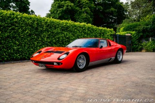 Lamborghini Miura 