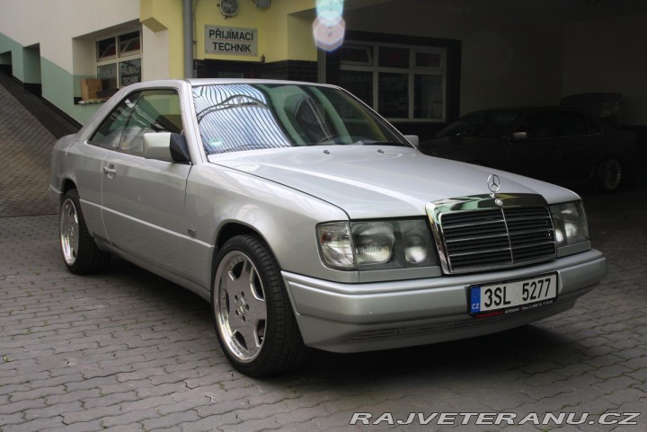 Mercedes-Benz 300 124 300 CE 1987