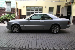 Mercedes-Benz 300 124 300 CE 1987