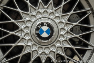 BMW M5 1988 BMW M5 E28 1988