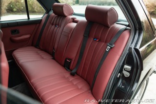 BMW M5 1988 BMW M5 E28 1988