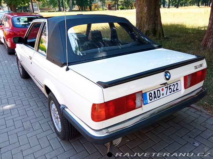 BMW 3 E30 1984