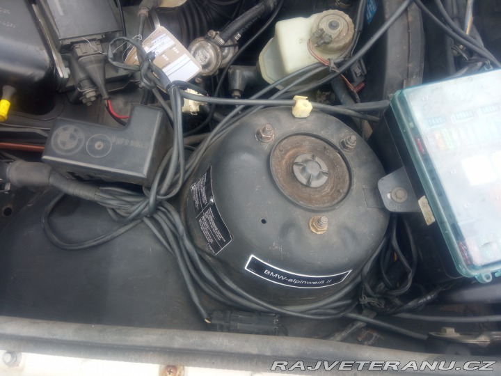 BMW 3 E30 1984