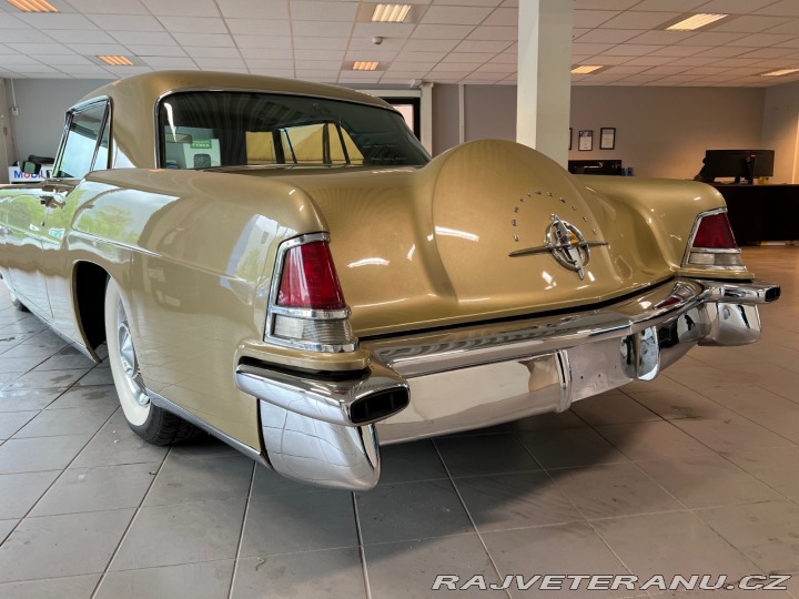 Lincoln Continental Mark II 1956