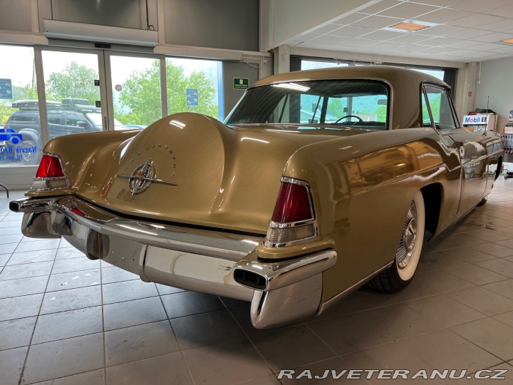 Lincoln Continental Mark II 1956