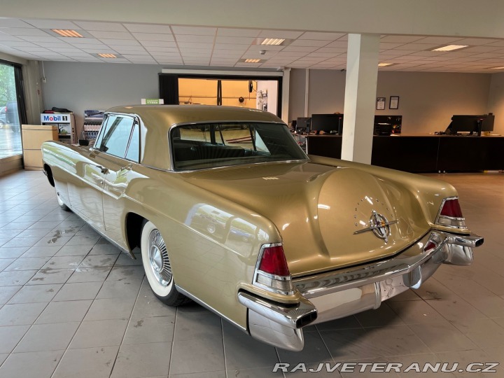 Lincoln Continental Mark II 1956