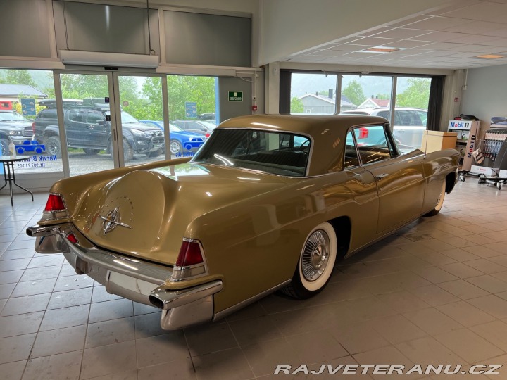 Lincoln Continental Mark II 1956