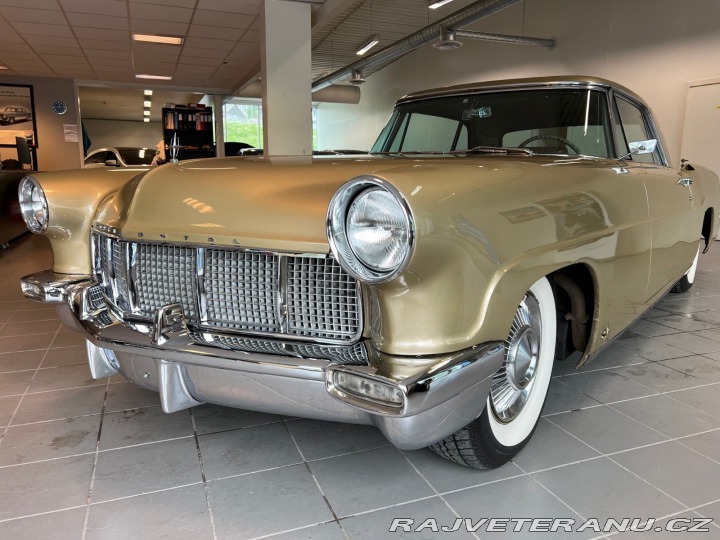 Lincoln Continental Mark II 1956