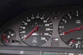 BMW M3 E30 1989