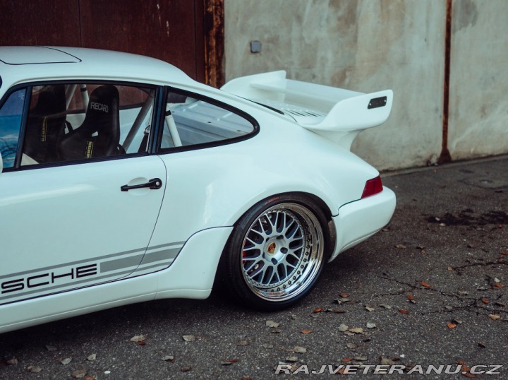 Porsche 911  1981