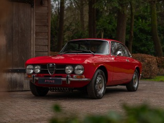 Alfa Romeo GTV 