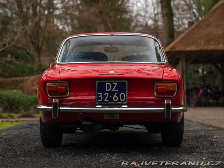 Alfa Romeo GTV 1972