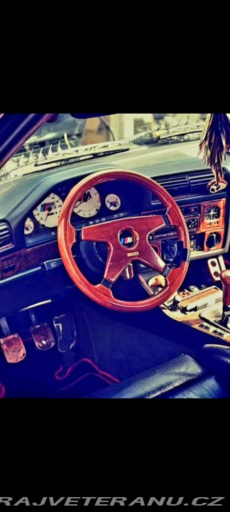 BMW 3 E30 325i 1986