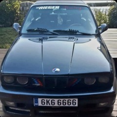 BMW 3 E30 325i 1986