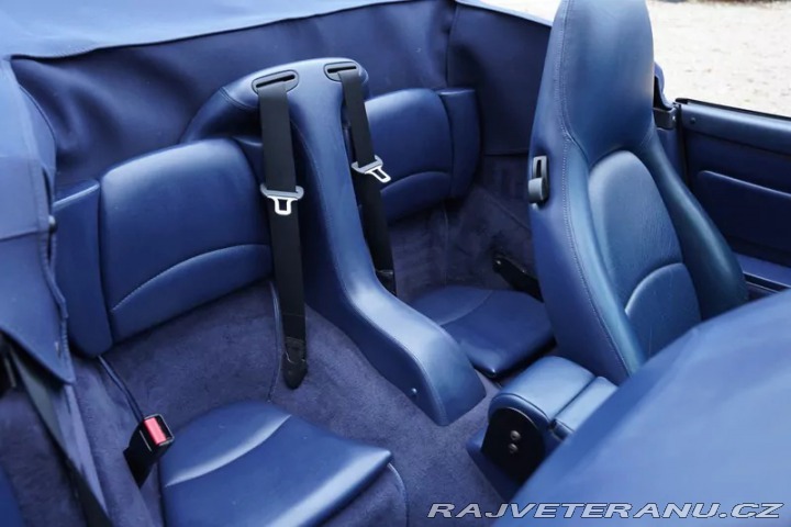 Porsche 911 993 Carrera 2 Convertible 1995
