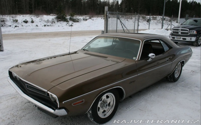 Dodge Challenger 
