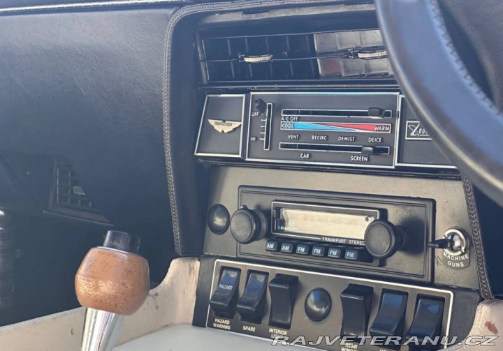 Aston Martin V8 1973
