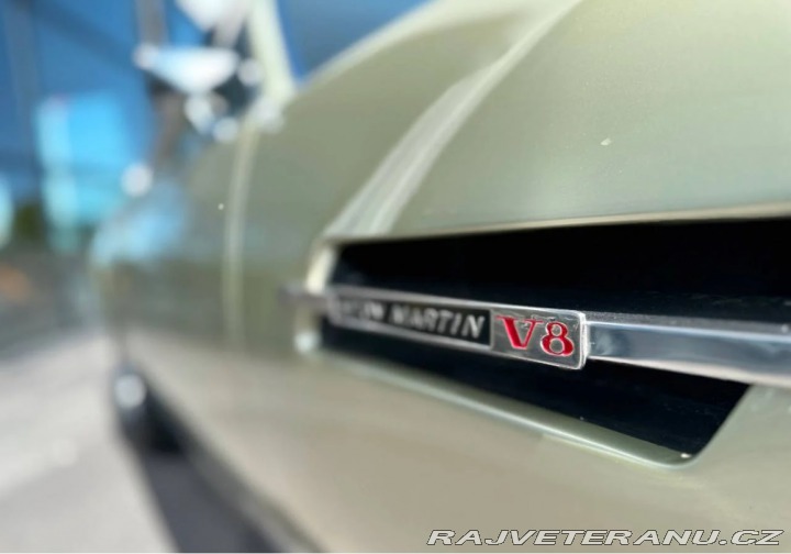 Aston Martin V8 1973