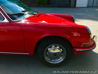 Porsche 911  1965