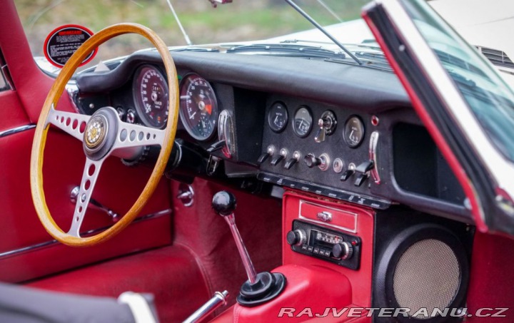 Jaguar E-Type 1966