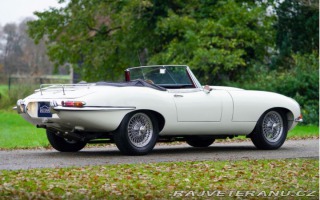 Jaguar E-Type  1966