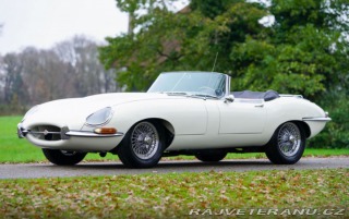 Jaguar E-Type  1966