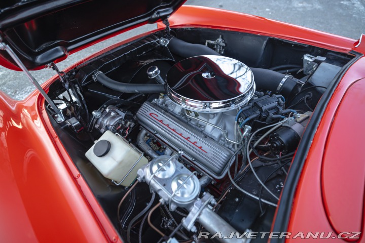 Chevrolet Corvette C1 283 cu in (4.6 L) 1957