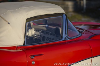 Chevrolet Corvette C1 283 cu in (4.6 L) 1957